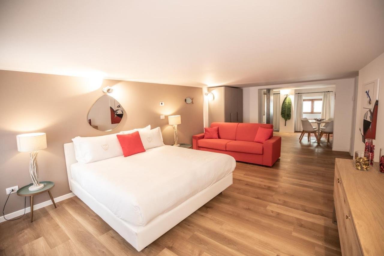 Grand Hotel Duchi D'Aosta Apartments ตรีเอสเต ภายนอก รูปภาพ