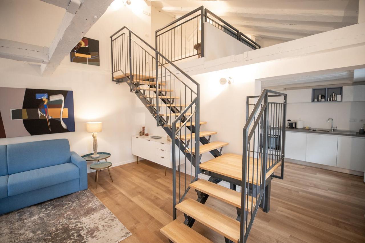 Grand Hotel Duchi D'Aosta Apartments ตรีเอสเต ภายนอก รูปภาพ