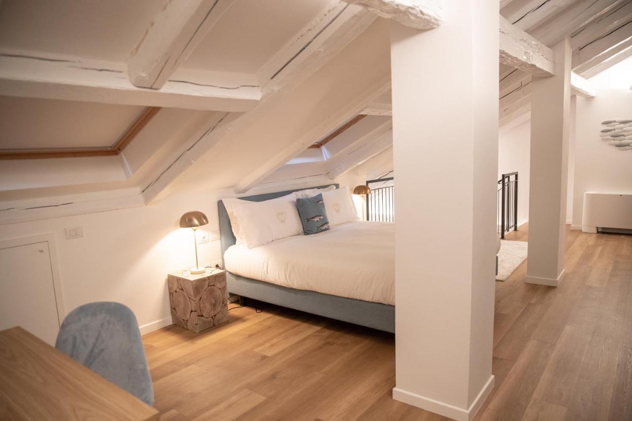 Grand Hotel Duchi D'Aosta Apartments ตรีเอสเต ภายนอก รูปภาพ