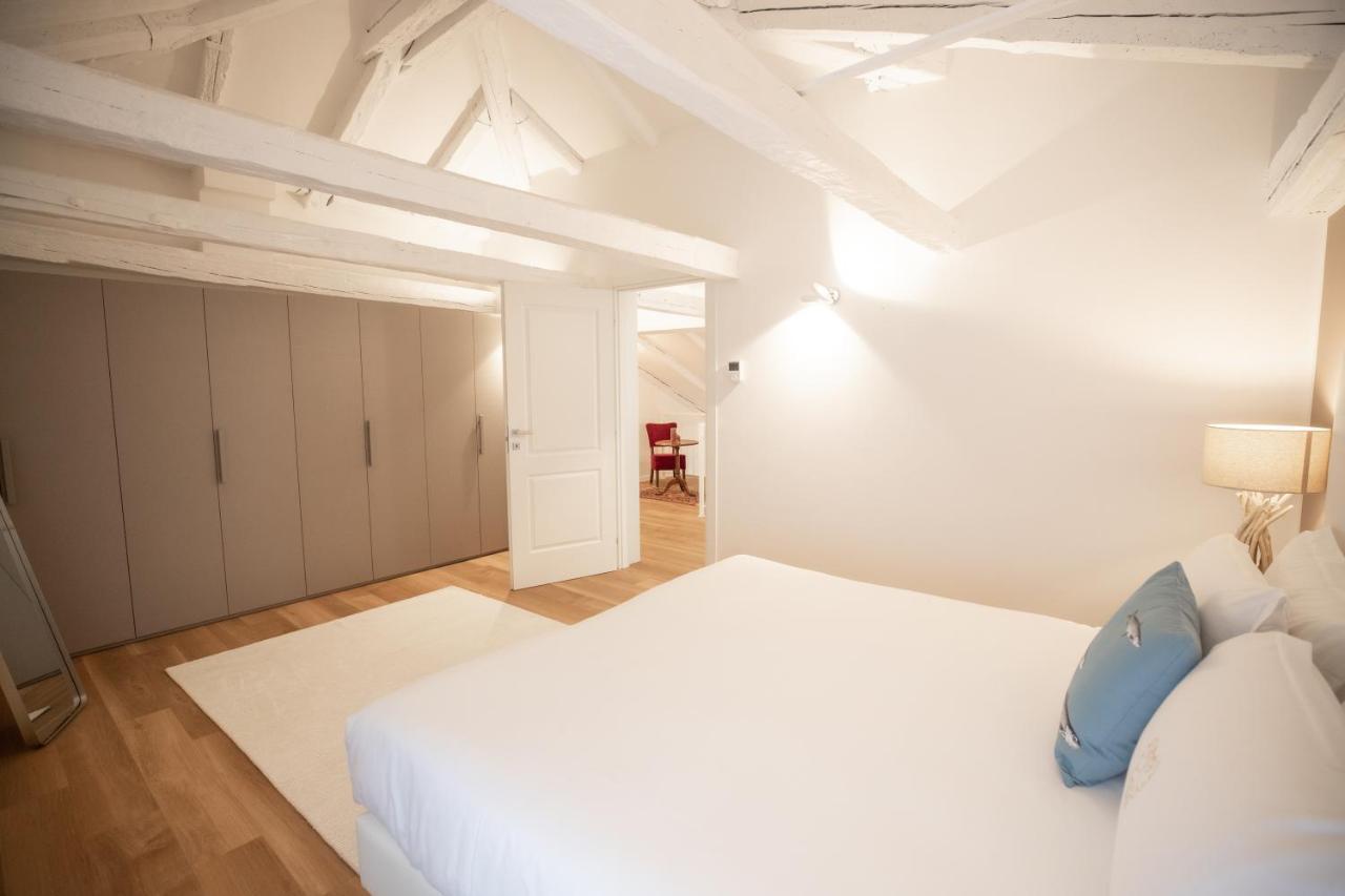 Grand Hotel Duchi D'Aosta Apartments ตรีเอสเต ภายนอก รูปภาพ